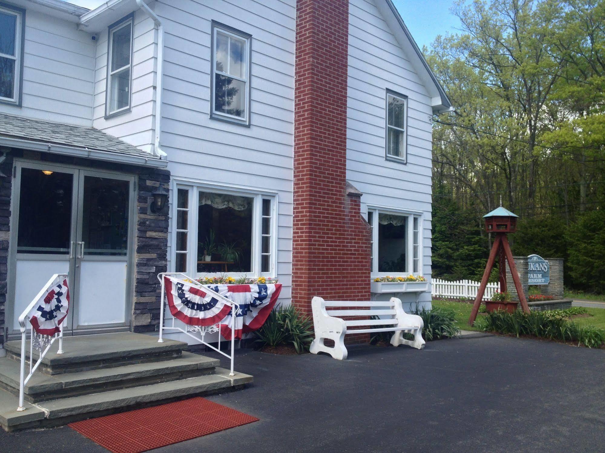 Lukans Farm Resort Hawley Exterior foto